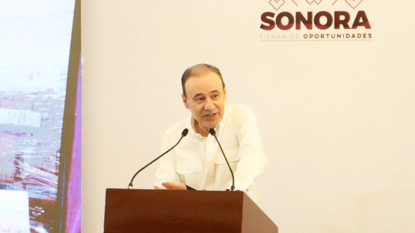 Gobernador Durazo lanza programa de estímulos económicos para personas con discapacidad 2026